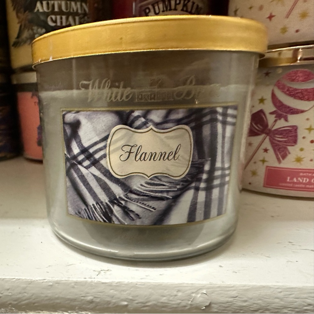 Bath and Body Works Flannel Candle 2013
